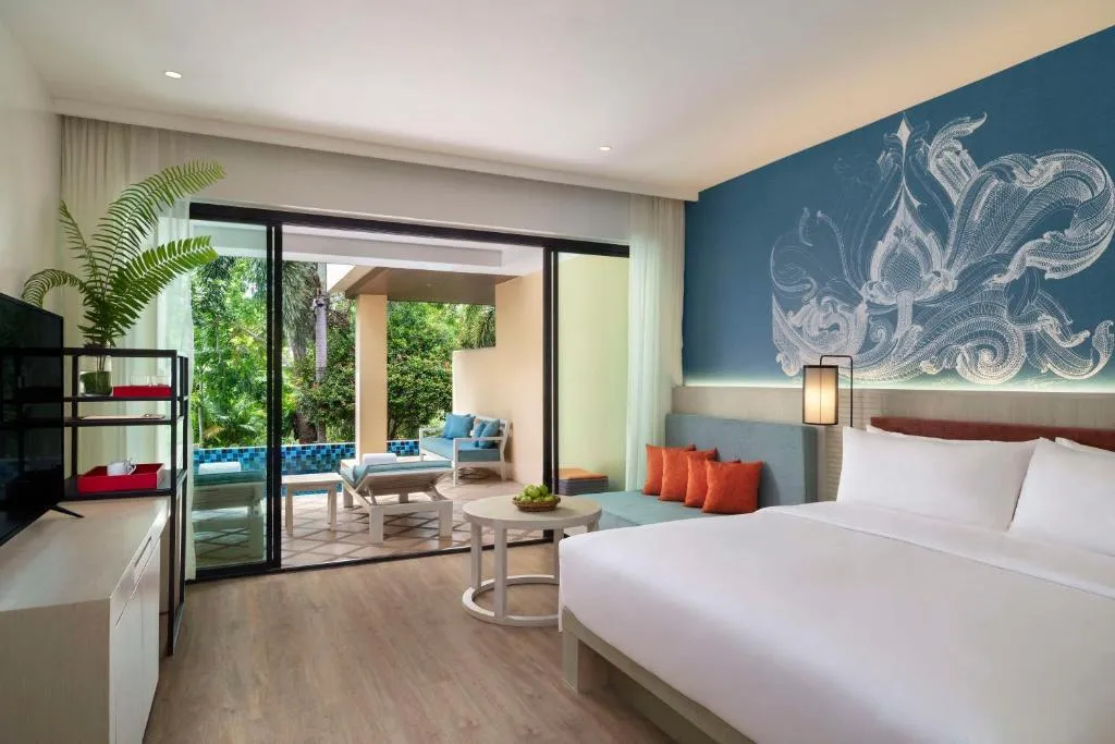 Avani Pool Access Room
