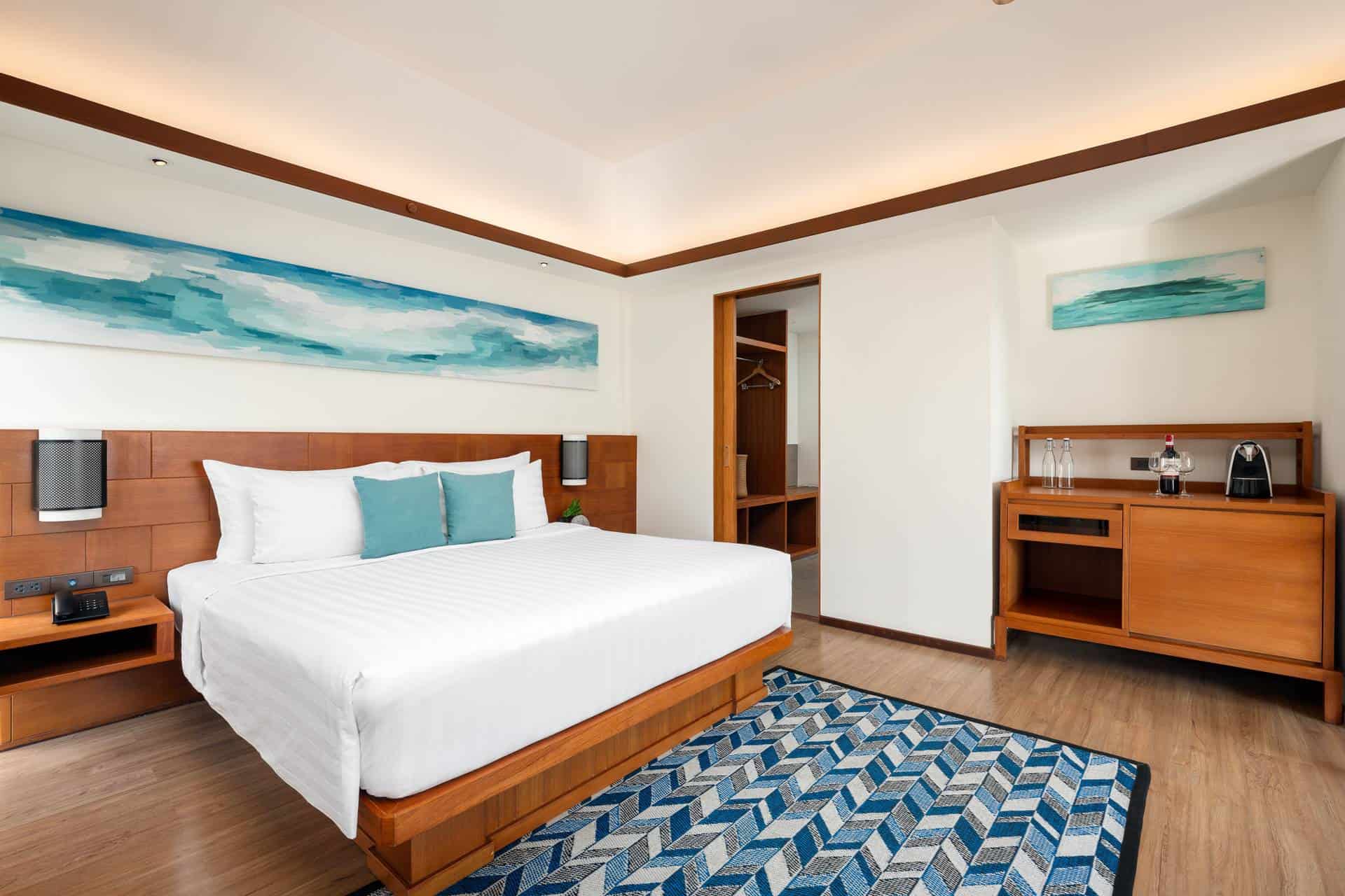Beachfront Junior Suite