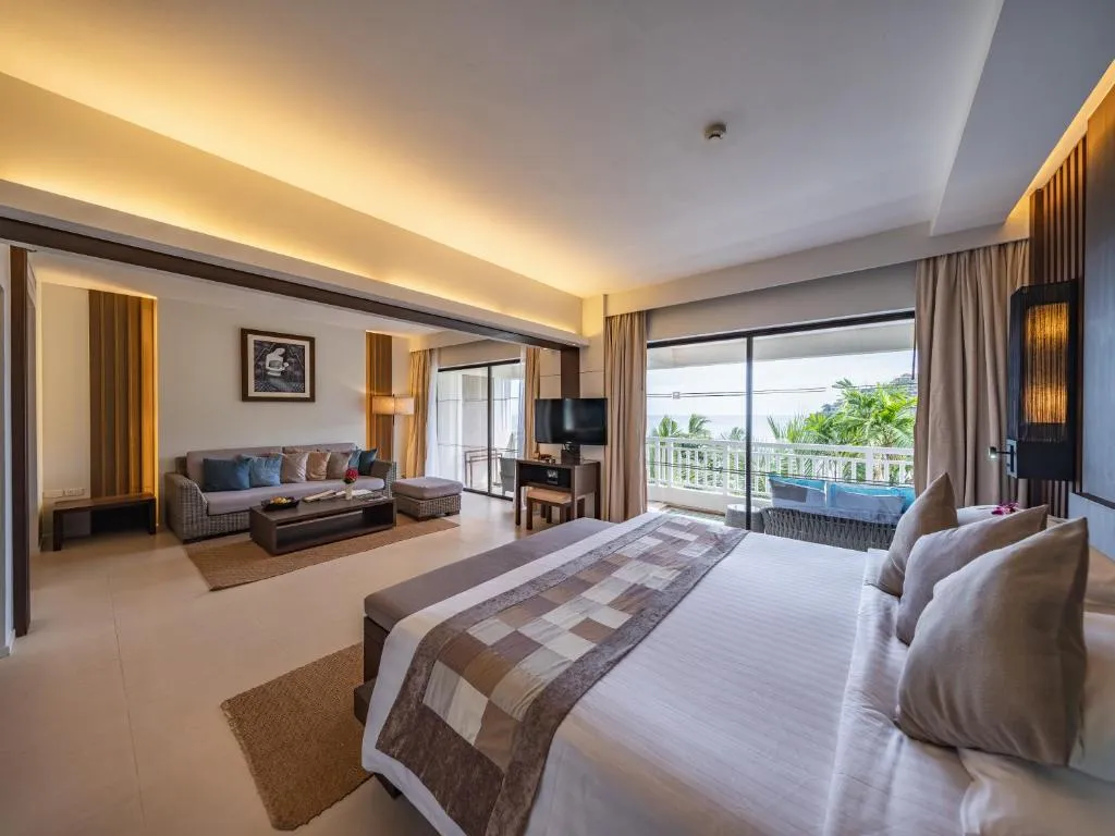 Cape Suite