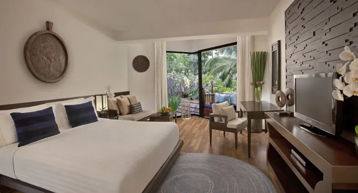 Deluxe Garden View Room