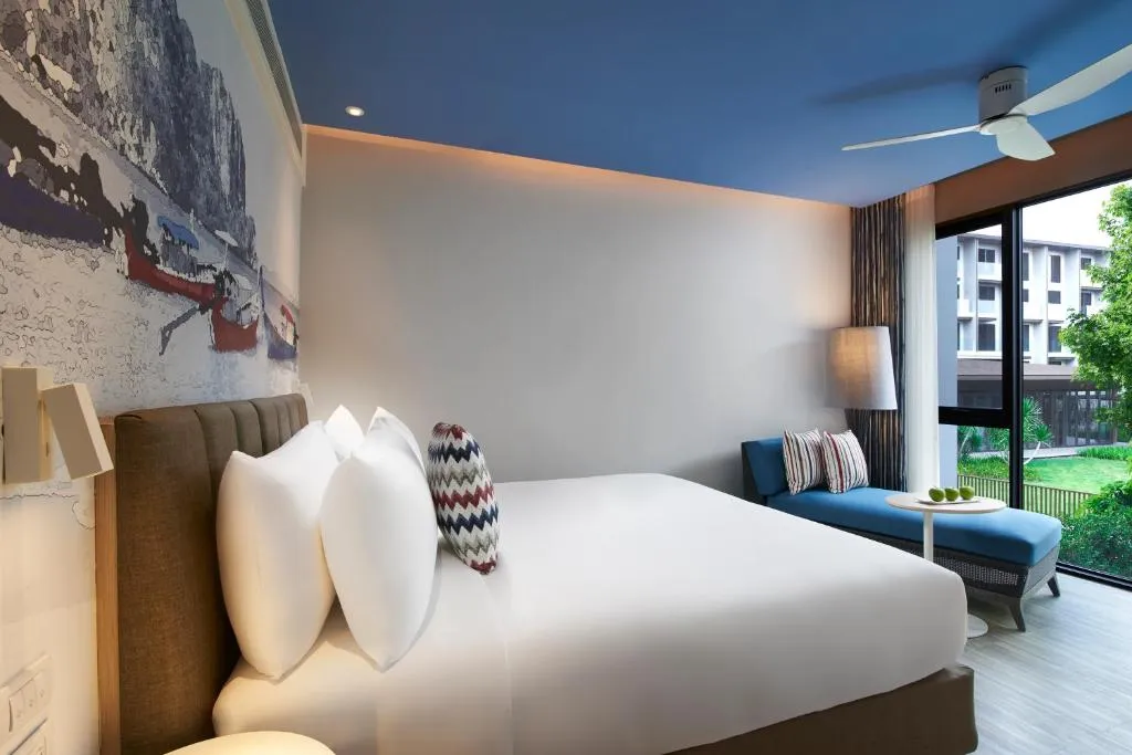 Deluxe King Room