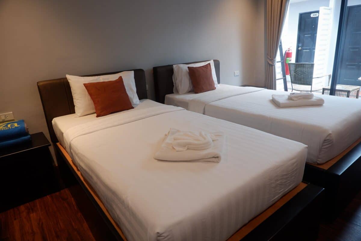 Deluxe Room A (No View)