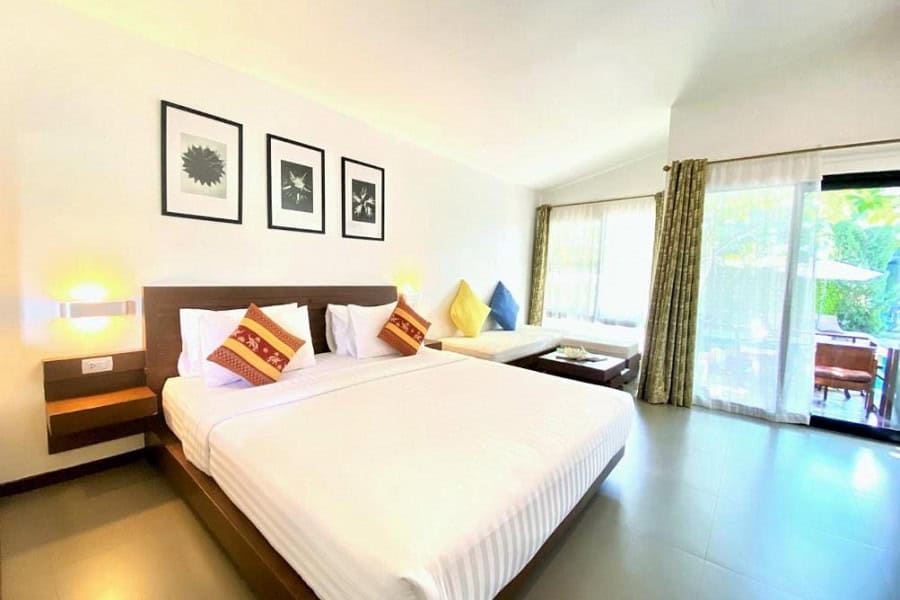 Deluxe Twin Room with Pool View