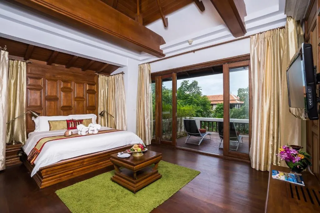 Family Pool Villa Garden View