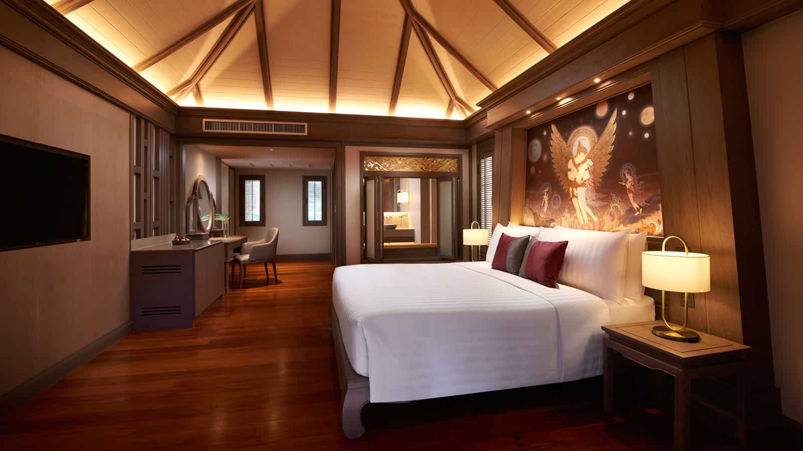 Grand Deluxe Room