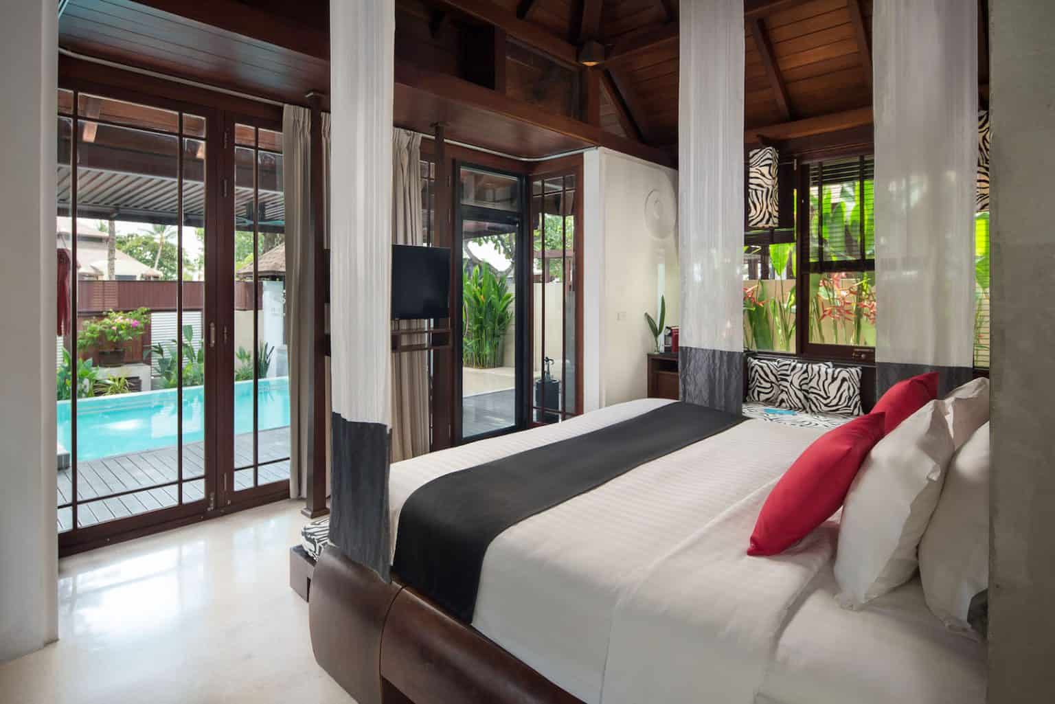 Grand Pool Villa