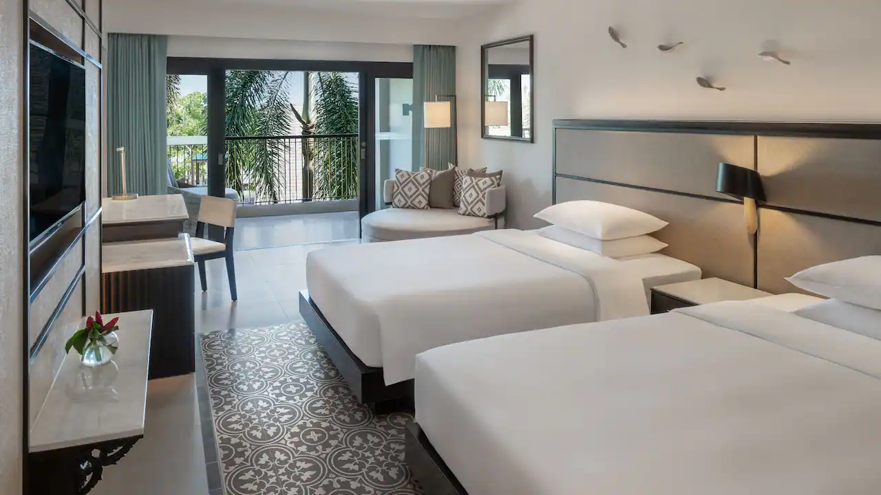  Twin Bed Room with Garden View 