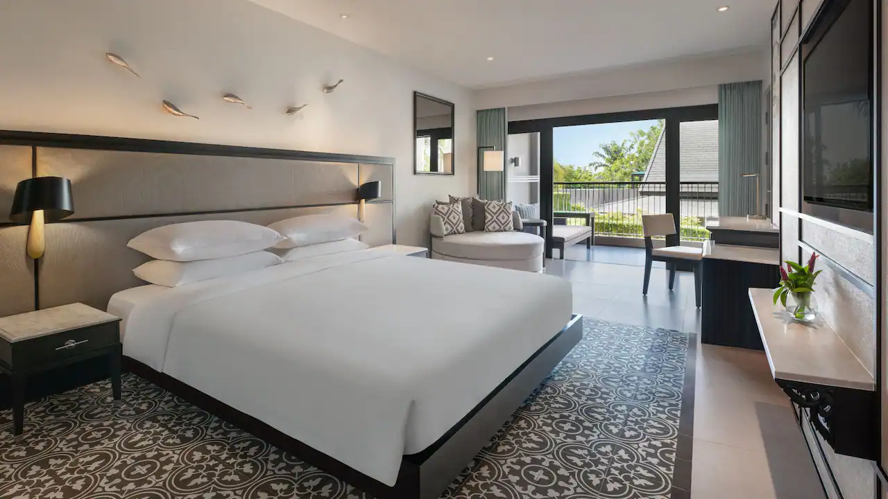 King Room with Garden View