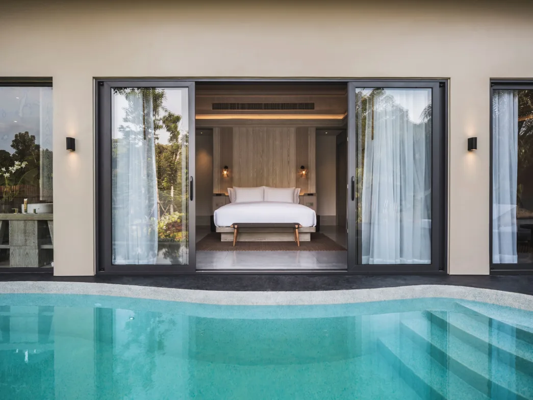 Lagoon Pool Villa