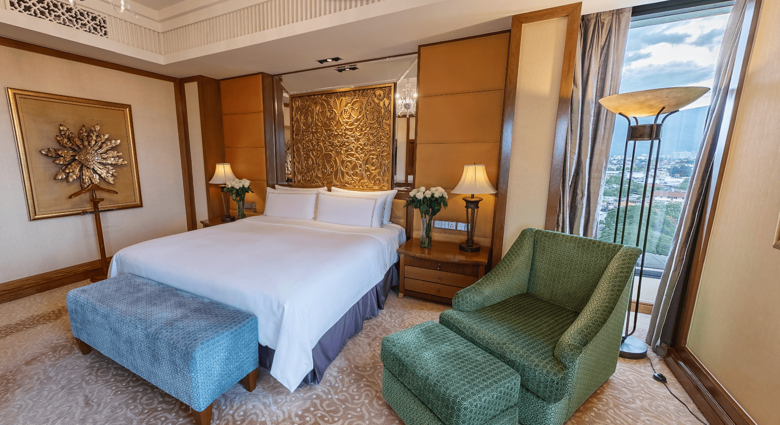 Lotus Suite