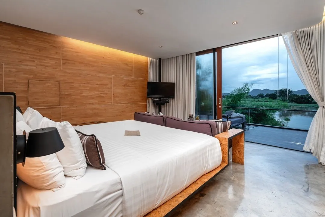 Luxe Cabin