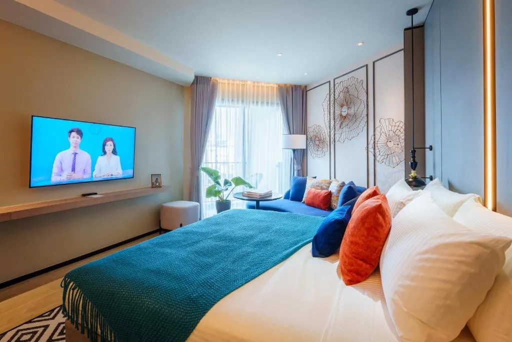 One-Bedroom Executive