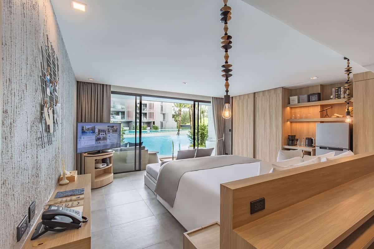 Pool Access Grand