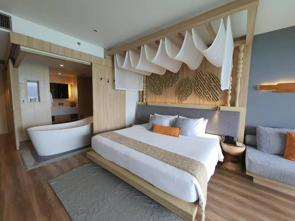 Romance Room with Ocean View