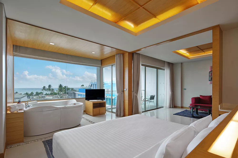 Sea View Suite