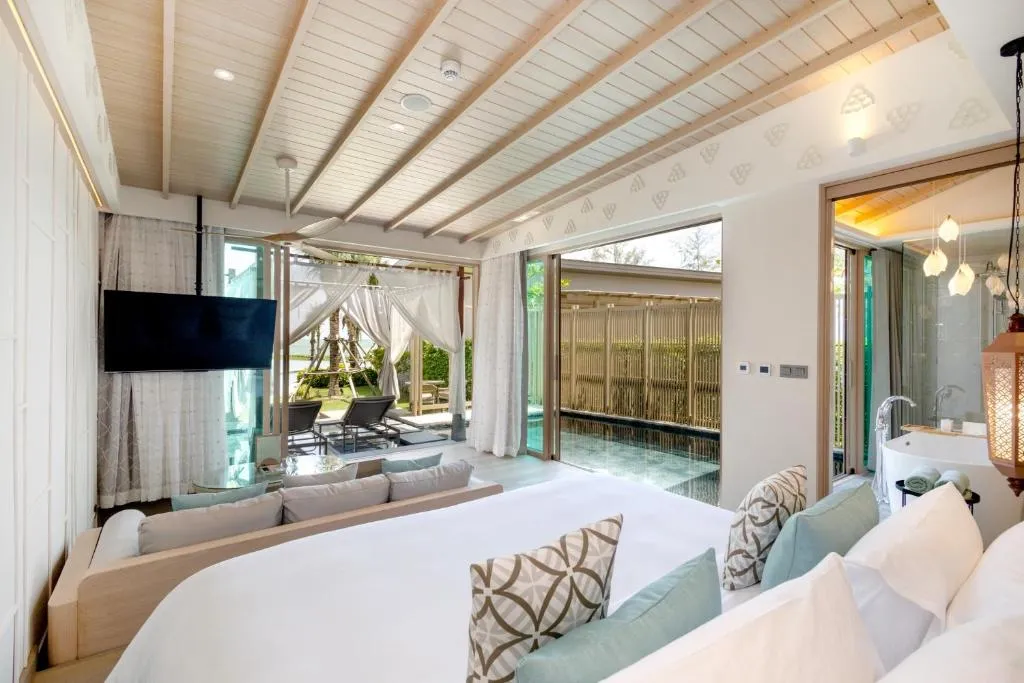 Seaview Double Pool Villa
