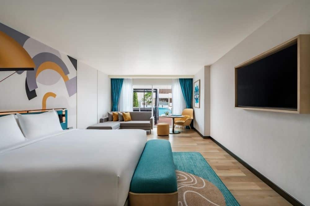 Social Signature King Room (Sunkissed)