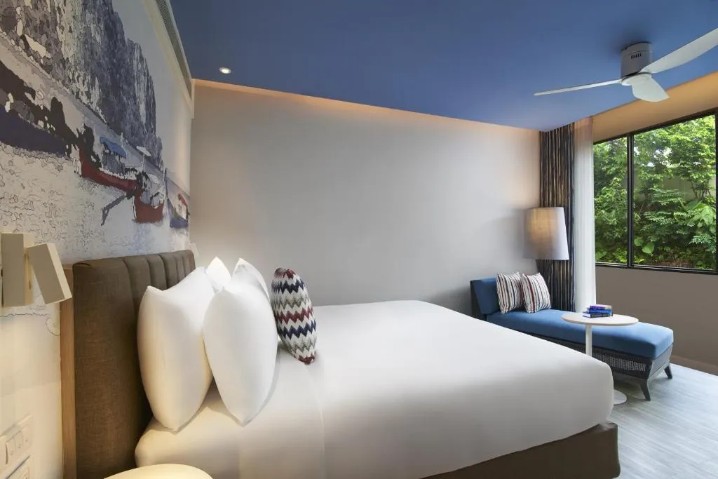 Superior King Room