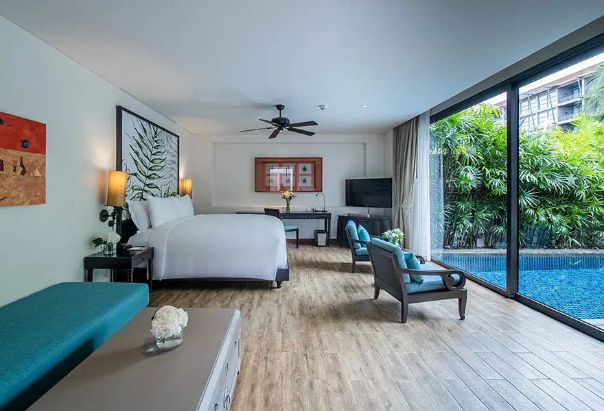 Three-Bedroom Connecting Double Pool Pavilion