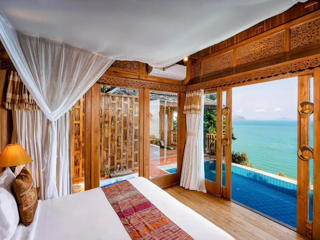 Two-Bedroom Seawater Pool Villa