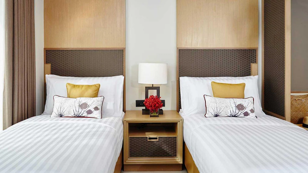 Two Bedroom Suite Ocean Coral Lounge