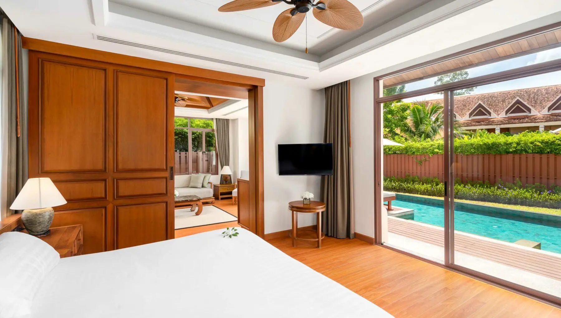 Grand Deluxe Pool Villa