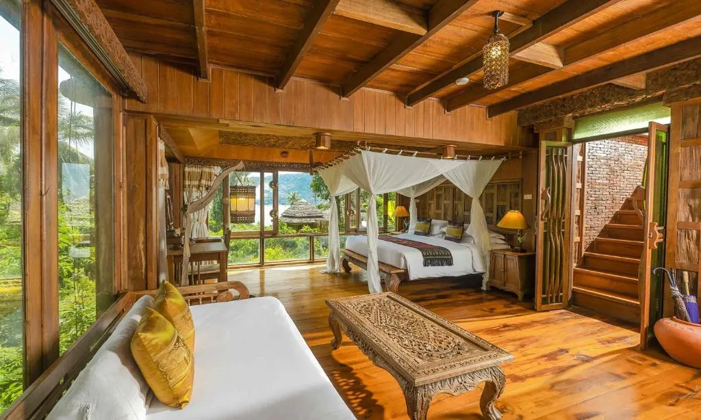 Grand Villa