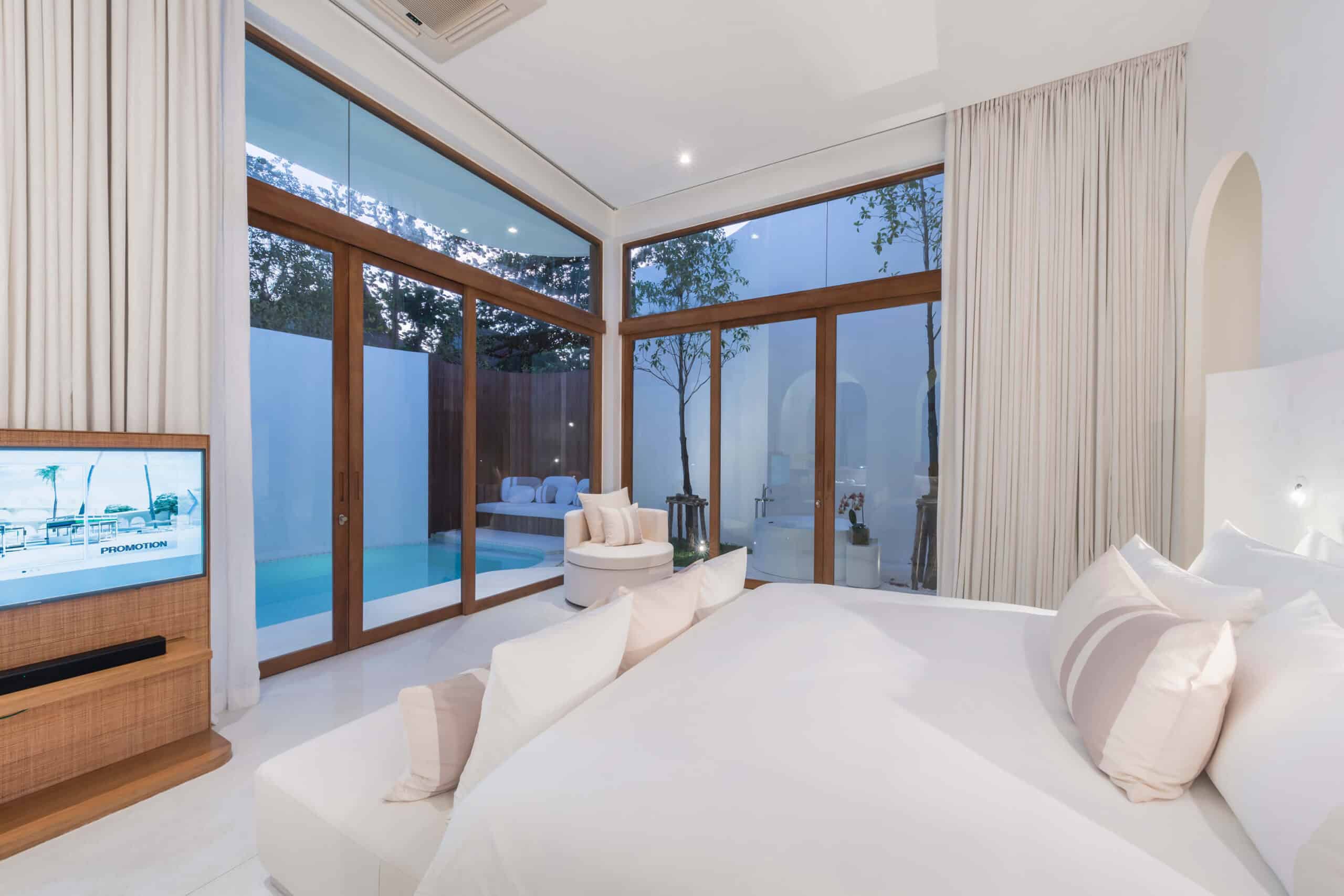 Oceanfront SALA Pool Villa