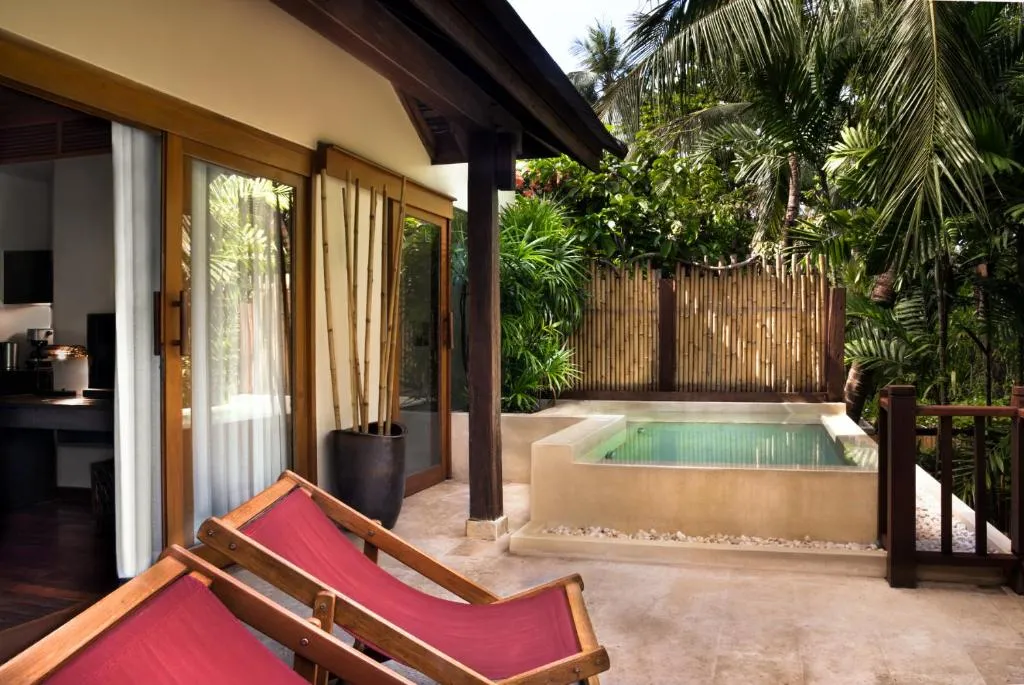 Pool Suite