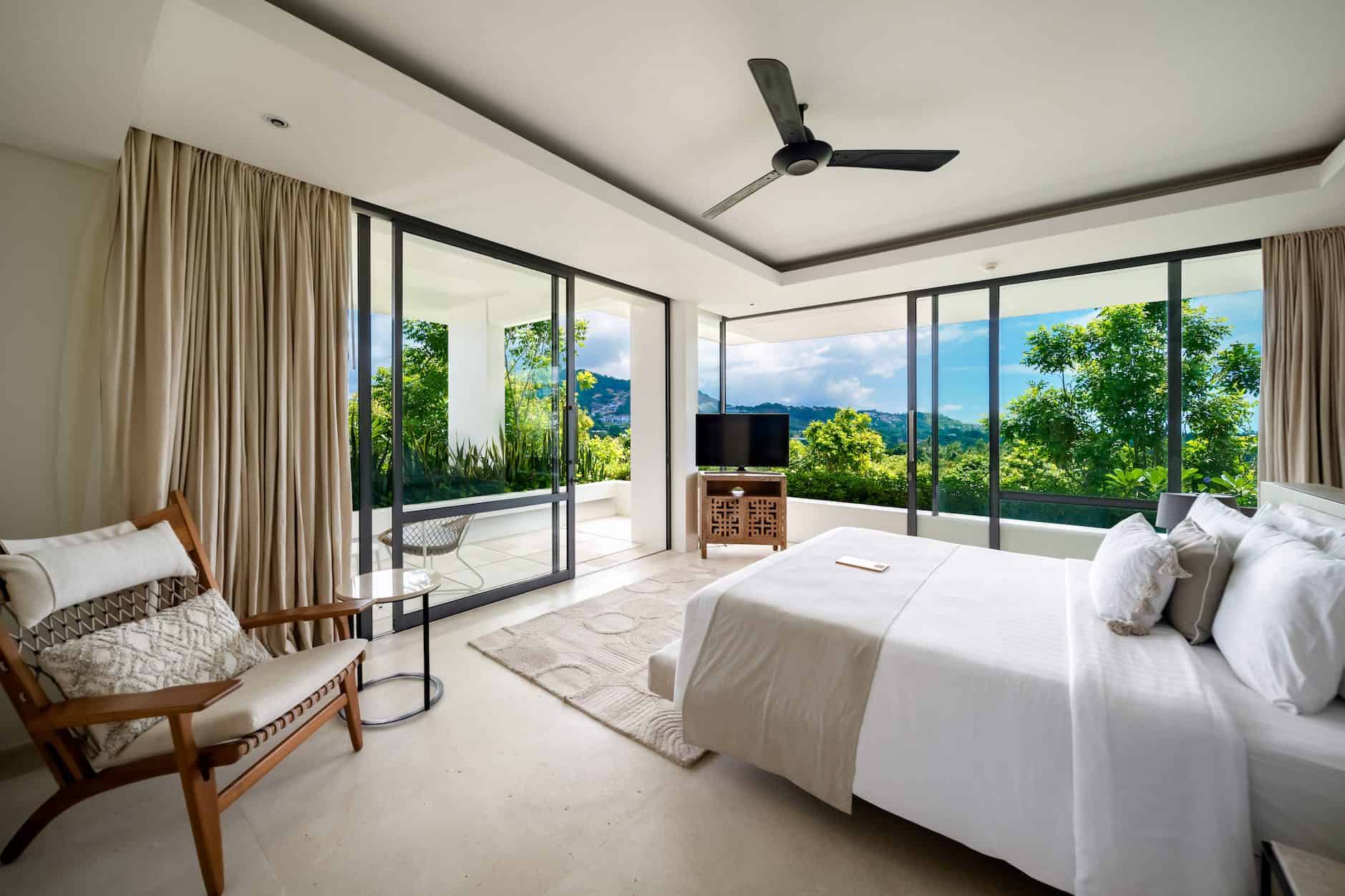 Eight-Bedroom Plus Villa
