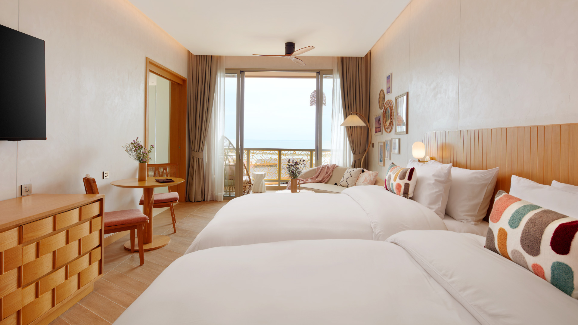 Homey Sea View